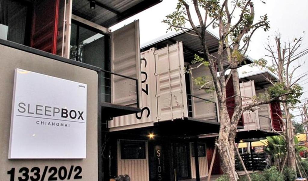 Sleepbox Chiangmai Hotel Chiang Mai Exterior photo